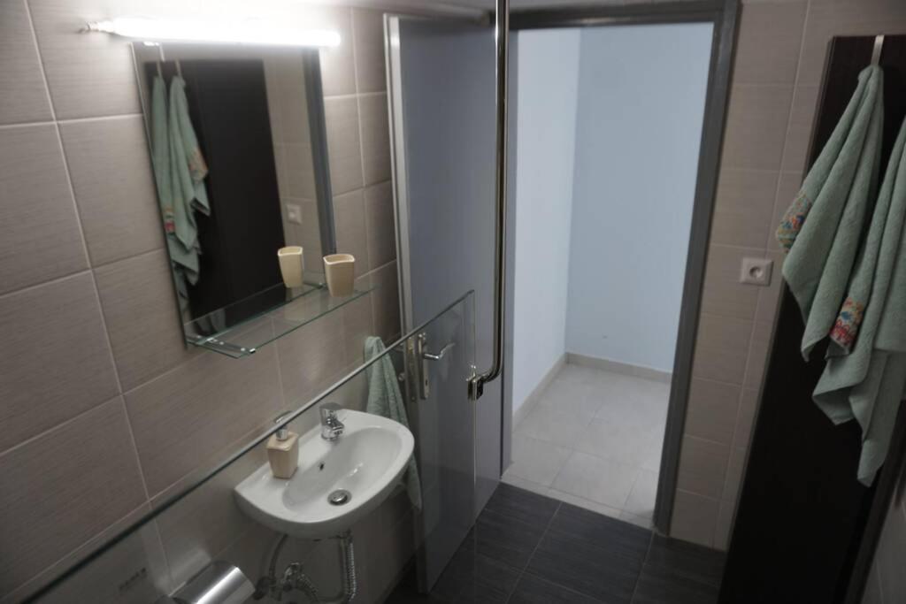 Park View Apartment In Paralia Dionisiou المظهر الخارجي الصورة